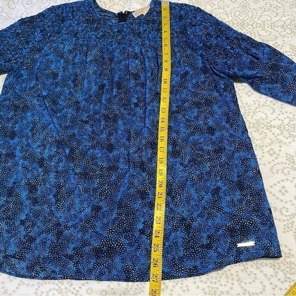 Michael Kors smocked flowy bell sleeve top size M - Picture 4 of 11